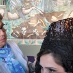 Poniendo peineta y mantilla en cabello corto: consejos y trucos prácticos